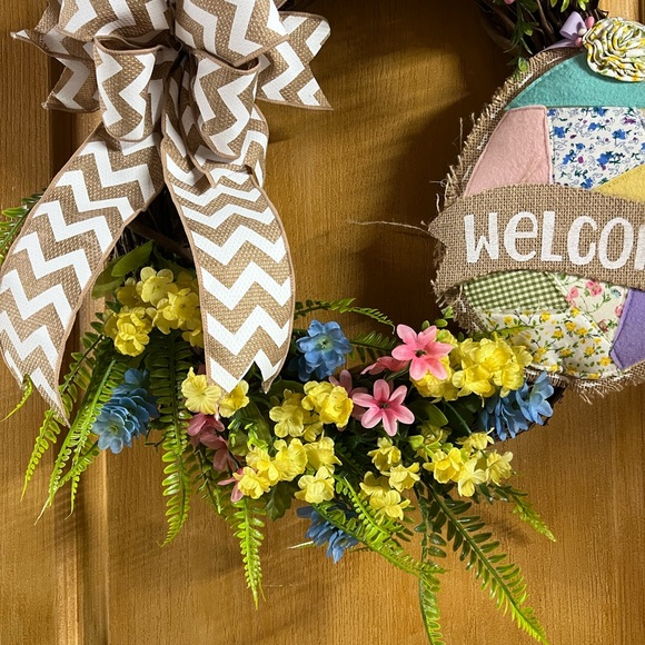 Easter grapevine wreath-18” - Picture 5 of 5